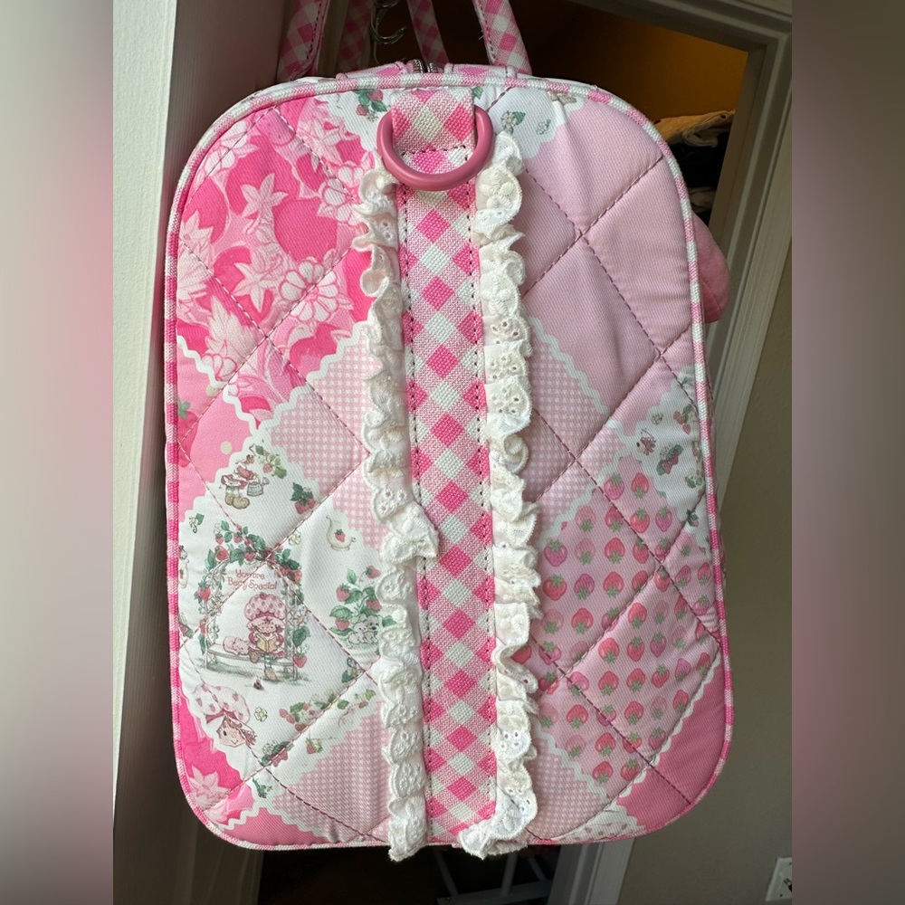 🍒SOLD🍒 Strawberry Shortcake Quilted Weekender Bag by Dolls kill - Picture 12 of 15